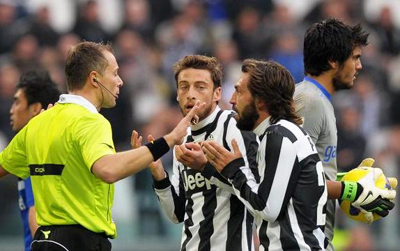 Juventus Kalah di &acute;Kandang&acute; Lawan 10 Pemain Sampdoria